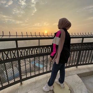 Meet your Posher, Dima